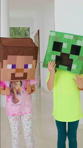 Play with Minecraft characters! 🌲⛏️🧱