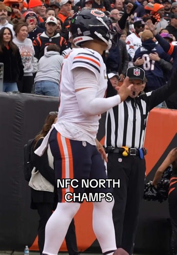 Kings of the North 👑 #nfcnorthchampions #chicagobears #nfc | Chicago Bears