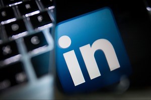 6 Ways to Maximize Your LinkedIn Profile's Impact