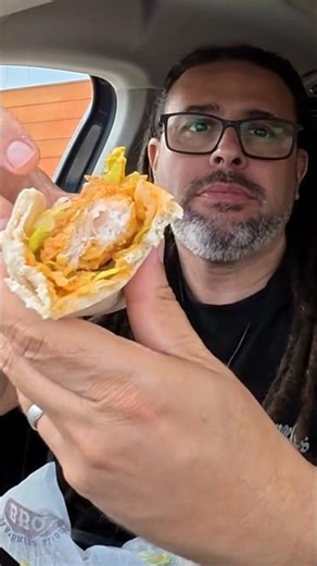 $3.95 KFC Supercharged Slider… that’s a win 👀Spicy, crispy, and packed with flavour for under $4 🔥