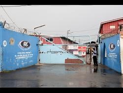 Arc Systems to bid for shares in KIW warehouse