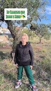 20K views · 284 reactions | In campagna con Jennifer e Maurizio #coppiadivertente #comicitaitaliana #ironia #vitadicoppia #puglia #pugliesi #risate #ridere | Maurizio Giuliano | Facebook