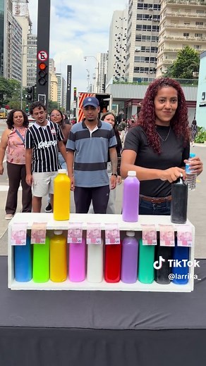 Acerte a Cor das Garrafas Coloridas - Desafio Divertido