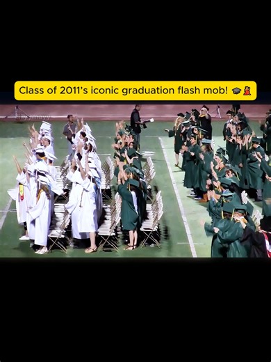 Iconic Graduation Flash Mob from Class of 2011