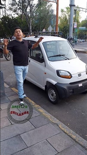 What is the maximum speed of the Bajaj Qute? 🤔