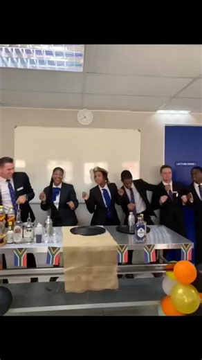 Happy Heritage Day, South Africa 🇿🇦 Today we celebrate the richness of our nation’s cultural diversity — expressed through traditions, food, and the spirit of togetherness that defines hospitality. 👉 How are you celebrating Heritage Day? 📸 : International Hotel School Johannesburg Campus #happyheritageday #heritageday | International Hotel School
