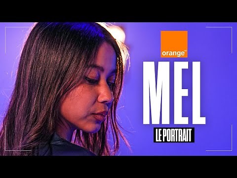 PORTRAIT - MEL