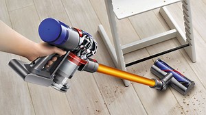 Dyson V8 Absolute review: a compact cordless vacuum cleaner