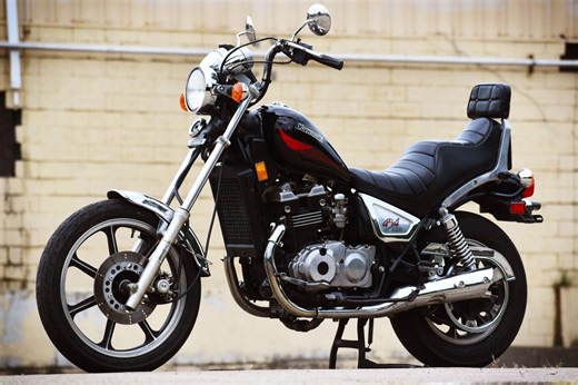 No Reserve: 1986 Kawasaki 454 LTD