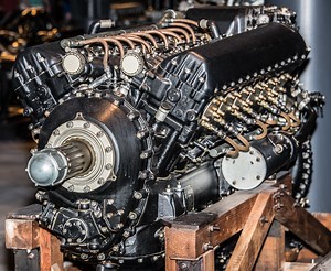 Packard Merlin V-1650-7 Engine