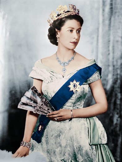 Experts reveal the most valuable memorabilia from Queen Elizabeth’s Coronation