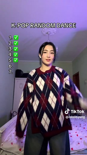 K-POP RANDOM DANCE: Feel the Vibe!