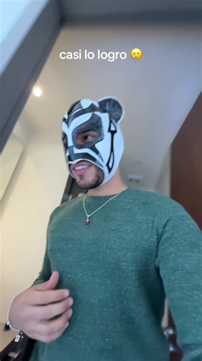 Panda y Valeria: ¡Aventura en la camioneta!