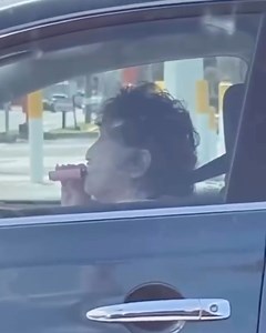 959K views · 32K reactions | Stuck in traffic with Grandma  藍藍 | Terrell green | Facebook