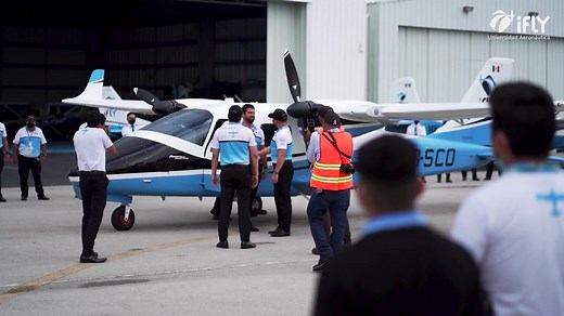 Llegada de TECNAM P2006T MKII PREMIUM EDITION con GARMIN 1000 NXi ✈️ Muchas Felicidades México 🇲🇽 , Mérida, Yucatán y Familia de Aviación iFly. ¡ Muchas Gracias TECNAM ✈️🇮🇹🙏🏻 ! | iFly