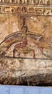 An example of how art was applied to a stone sarcophagus in Ancient Egypt #travelgoals #myegypt #Egypt #uss #thisisegypt #pyramids #egyptology #travelphotography #pyramidsofgiza #travelphotography #travelblog #traveltheworld #travelblogger #cabincrew #luxurytravel #travelpics #ancientegypt #2025goals #foodie #foodlover #sam_mayfair | Sam Mayfair