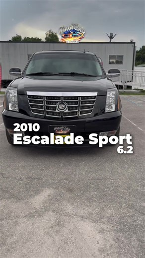 2010 Cadillac Escalade Sport Utility - Luxury Awaits