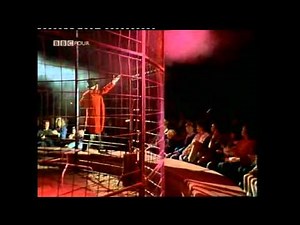 charlie carolie and norman barrett