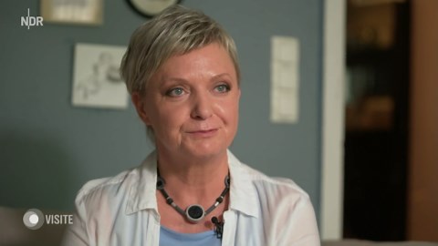 Wenn die Schilddrüse auf Sparflamme läuft: Symptome und Therapie derbei Schilddrüsenunterfunktion