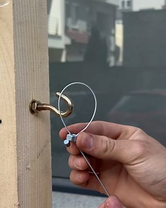 Quick steel wire stretch #lifehacks #lifehack #diy #diyfix #quickfix #quicksolution | Best Athlete Performance