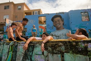 This is one of the most dangerous neighborhoods in Puerto Rico! | Unrestricted Borders