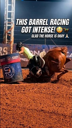 A HEART-STOPPING RODEO MOMENT! ❤️‍🔥 #fall #horse