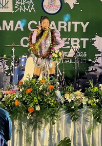 ငါဘုရင်မ သီချင်းနဲ့ အမိုက်စားဖျော်ဖြေတင်ဆက်ခဲ့တဲ့ JK Sophia ❤️‍🔥❤️‍🔥😍 ထိုင်းနိုင်ငံ၊ ချင်းမိုင်မြို့မှာ နိုဝင်ဘာလ ၂၉ ရက်နေ့ည Buga Sama Charity စစ်ရှောင်ရံပုံငွေရှာပွဲမှာ သူမချစ်တဲ့ အနုပညာနဲ့ ပရိသတ်တွေနဲ့အပီအပြင်ကဲခဲ့တာဖြစ်ပါတယ်။ Video By - The Best Kachin Songs - BKS #jksophia #thebestkachinsongs #jinghpawmahkawnni | The Best Kachin Songs - BKS