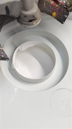 Tutti Futti Design on Instagram: "The code 7P0190 corresponds to the color name "Mineral White," a specific shade of off-white wall paint from the brand Berger Paints. Product Details Brand: Berger Paints, an Indian multinational paint company. Color Name: #Mineral White. Colour Code: 7P0190. Colour Combinations Mineral White (7P0190) pairs well with the following shades: #WovenScarf (8P1958) #Beachville (7T1612) #Newport (5D1039). #DeepBlue, Grey, and Yellow as part of an exterior house combina