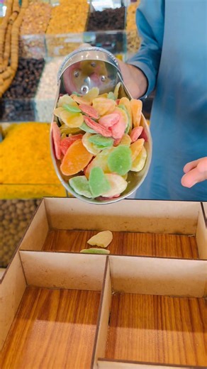🌟 PREMIUM DRIED FRUIT GIFT BOX 🌟A colorful mix of nature’s finest flavors 🍍🥝🍌 #food #food
