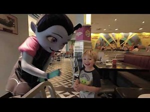 Disney Jr Breakfast - Hollywood and Vine - A full HONEST review