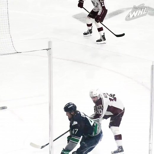 Goals in back-to-back games for Colton Dach! | WHL