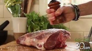 Roast Leg of Lamb - Happy Easter everyone! A juicy herb flavoured roast leg of lamb with a rich gravy. RECIPE HERE: www.recipe30.com/roast-leg-of-lamb.html/ | Recipe30