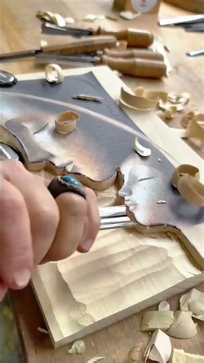 Carving Wavy Texture on Wood Board Surface Using Manual Curved Gouge Chisel Hand Tool