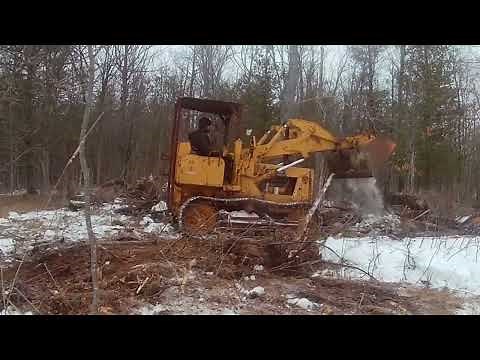 International 125 Crawler Loader Comes Home and put to work