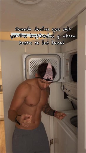 Christopher on Instagram: "Giros del destino 🤣🤣🤣"