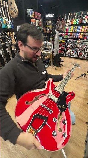 ⚡️Bass of the Day⚡️ Hagstrom Viking Bass #basslinemusicshop