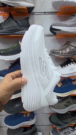 Level up your steps with all-white Skechers Max Cushioning 🤍🔥 the perfect mix of comfort & clean style? Ultra-light Super comfy 100% sleek 📌 #Wardrobeessentials #Skechers #MaxComfort #WhiteSneakers #WalkWithStyle | The box for original