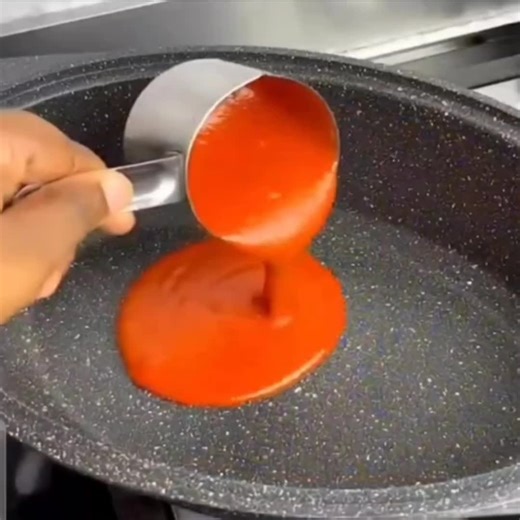 “On today’s episode of Kitchen Magic Abacha was the star of the show😋😋😋😋#tochi_onah #cooking #fypviralシ #foodies