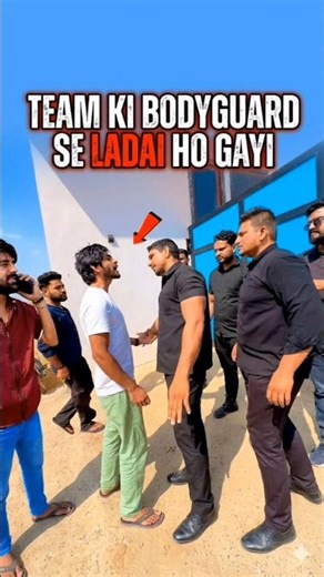 Team Ki Bodyguard se ladai ho gai 😱 Crazy XYZ Team #shorts