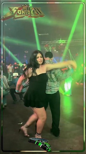 Vamos a Bailar Cumbias 🙂‍↔️🫡 #cumbia #bailessonideros #baile #soniderosbailando #sonideros #salsa