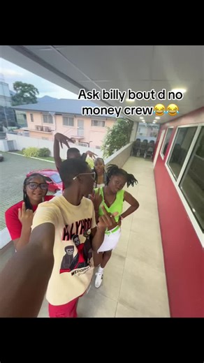 We nvr have no money😂😂#trini_tiktoks #foryoupage #broken #🇹🇹🇬🇾🇬🇩🇯🇲🇧🇧🇧🇸 #blowthisup