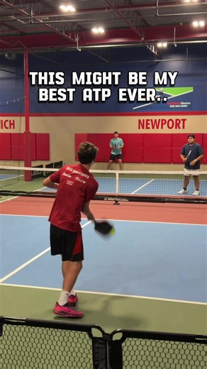 Pickleball footwork tips for awkward balls