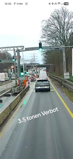 Navigating Driving Rules in Bottrop: A Dashcam Perspective