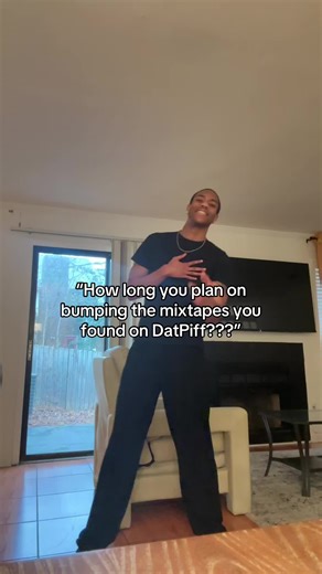 Taylor gang till I’m pale and feeble 😩🔥 #datpiff #wizkhalifa #taylorgang #mixtape