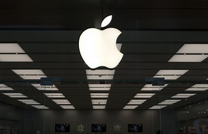 Apple discriminated against US citizens in hiring, DOJ says