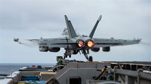 Joint exercise by US Navy, Marines in South China Sea