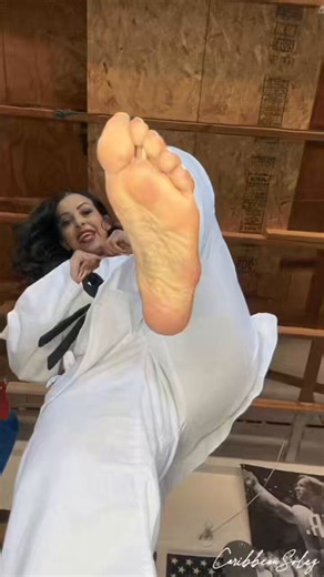 I’ve been training. And now… I’m in complete control 😈New video just dropped.This one is for the ones who know their place.My feet have a story to tell.You’ll have to join to hear it. Link in bio