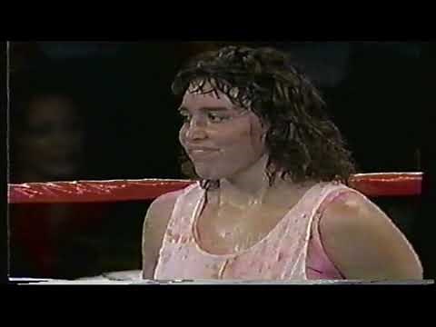 Christy Martin vs Deirdre Gogarty - Full Fight - War