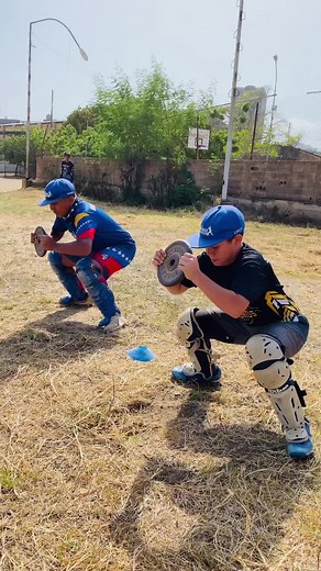Catcher Defense Drills for Players in Venezuela