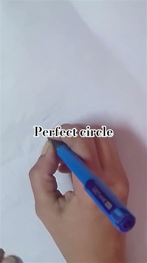 can you draw a circle without lifting hand? #circlechallenge
